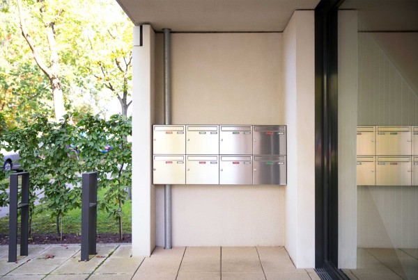 edelstahl-briefkasten-reinigen-1