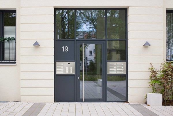 briefkasten-2-3-4-5-6-10-bis-12-parteien-1